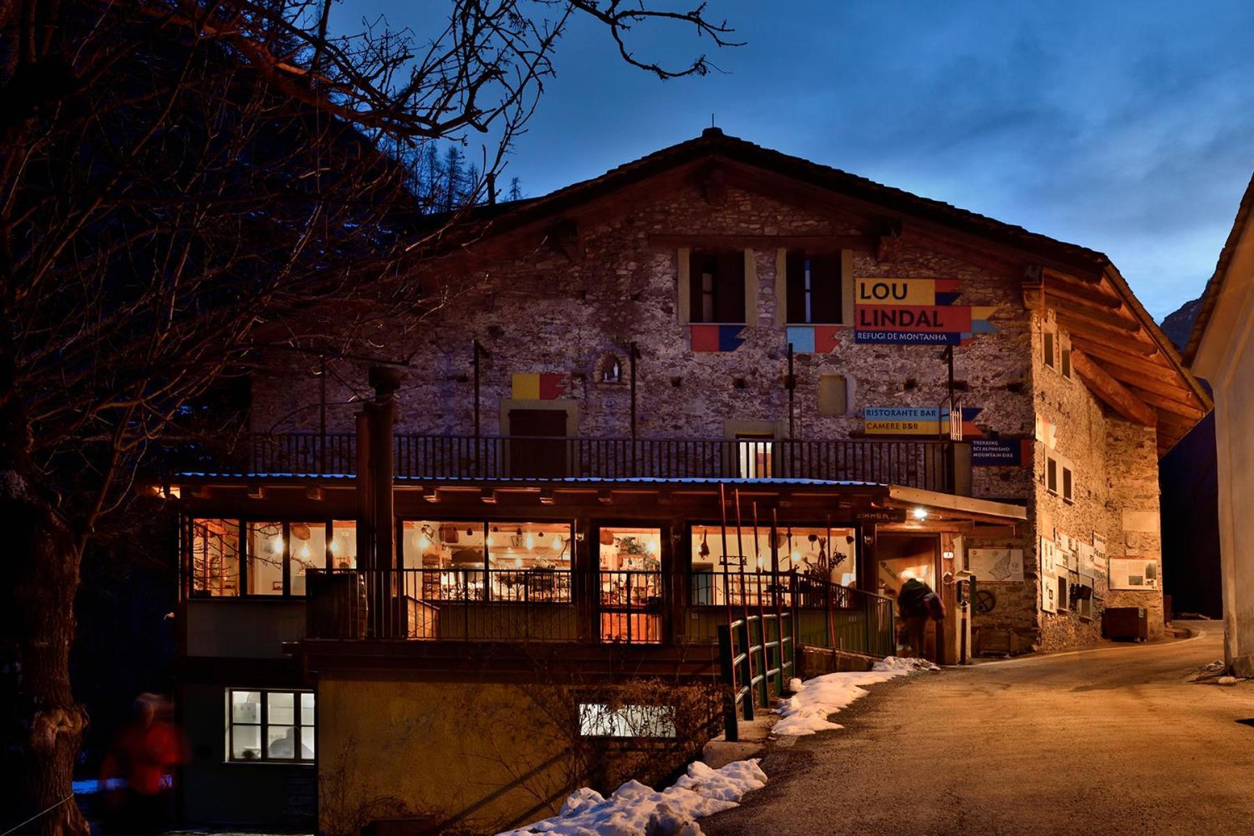 Готель Rifugio Lou Lindal Canosio Екстер'єр фото