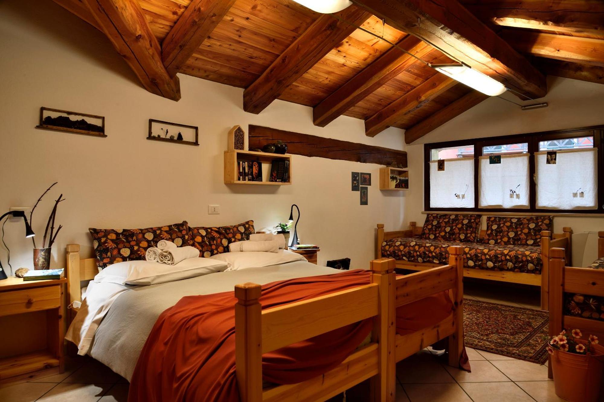 Готель Rifugio Lou Lindal Canosio Екстер'єр фото