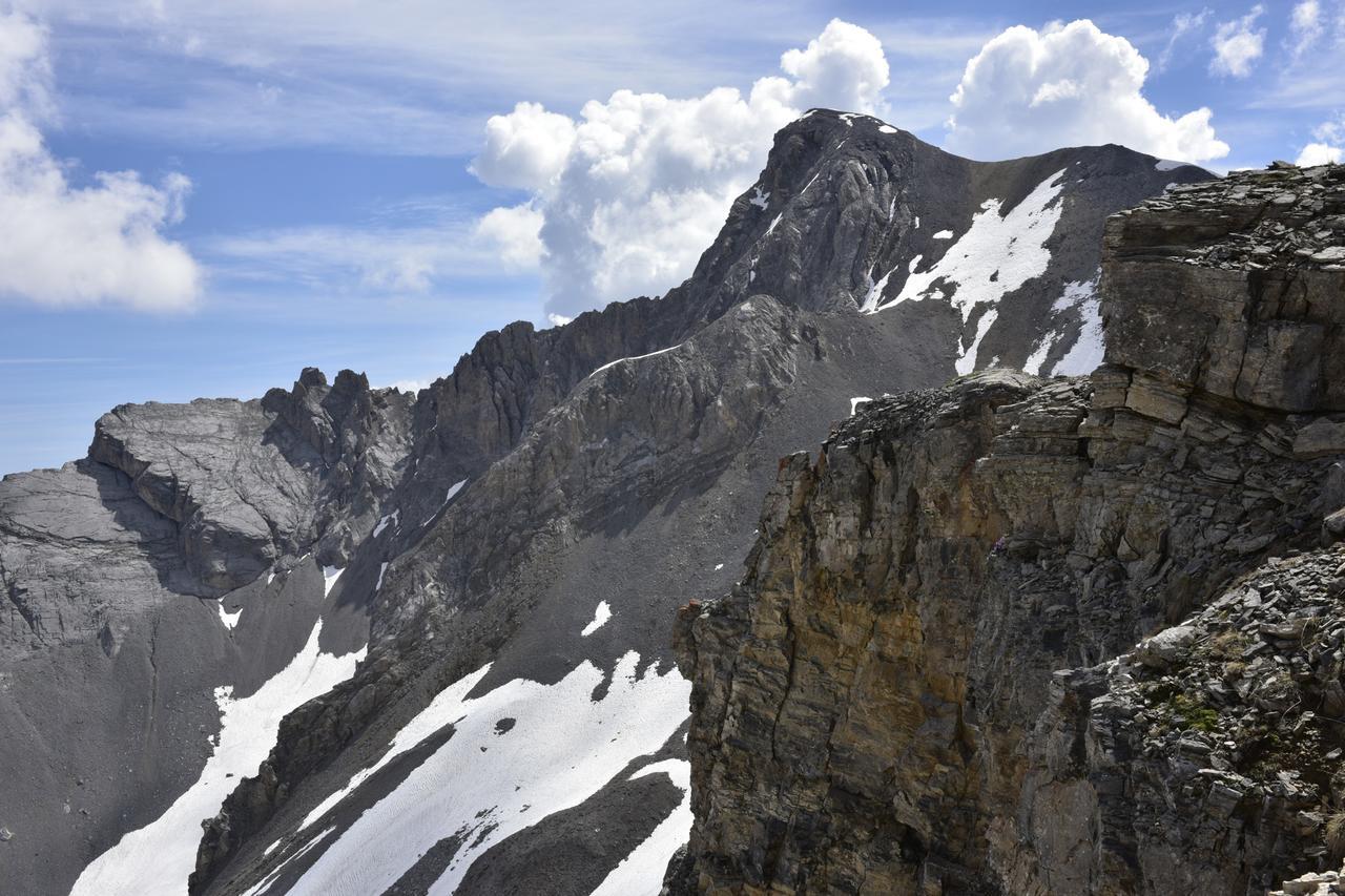 Готель Rifugio Lou Lindal Canosio Екстер'єр фото